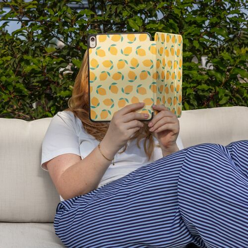 imoshion Coque tablette Design Trifold iPad 6 (2018) 9.7 pouces / iPad 5 (2017) 9.7 pouces / Air 2 (2014)/Air 1 (2013) Citrus Dream