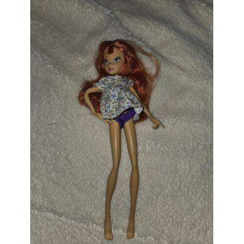 Winx Club Bloom poupée Mattel 2004 Rainbow rouquine avec robe en bon état