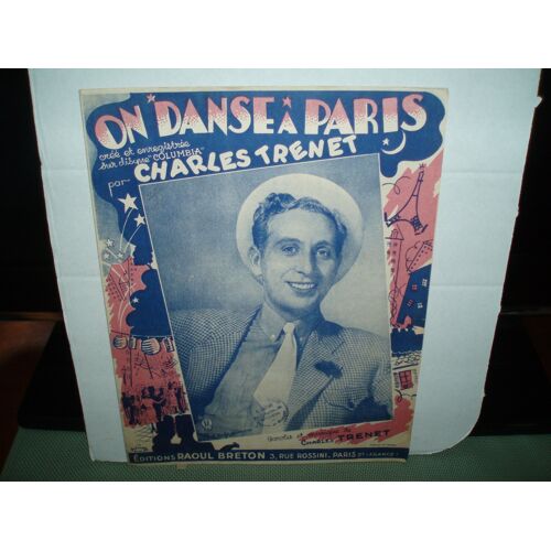 Charles Trenet / On Danse A Paris .