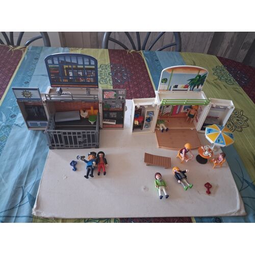 PLAYMOBIL 2 COFFRETS POLICE REF 5421 CAFE REF 6159
