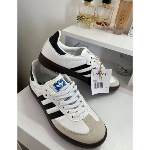 Samba Noir Et Blanche Taille 36
