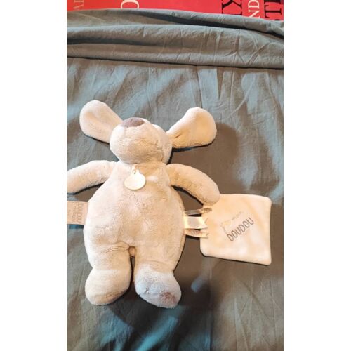 Doudou chien avec mouchoir doudou et compagnie