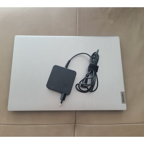 Lenovo IdeaPad 3 – Ryzen 5