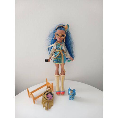 Poupée Monster High - Cleo de Nile G3 + Accessoires et Animal
