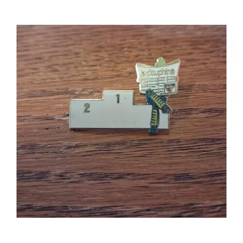 Pin'S Le Dauphine