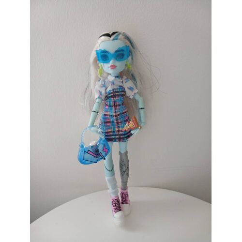 Poupée Monster High - Frankie Stein G3 + Accessoires