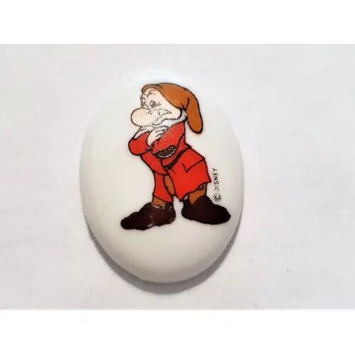 Fève Plate Ovale Grognon 7 Nains Série Blanche Neige Disney