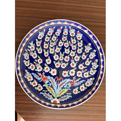 Plat décoratif en céramique de Kütahya (Turquie)
