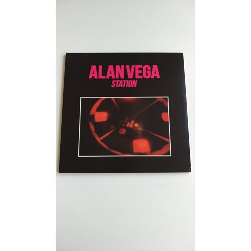 Alan Vega Station