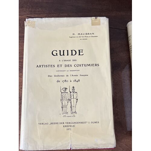 Album Du Guide À L’Usage Des Artistes Et Costumiers H Malibran 