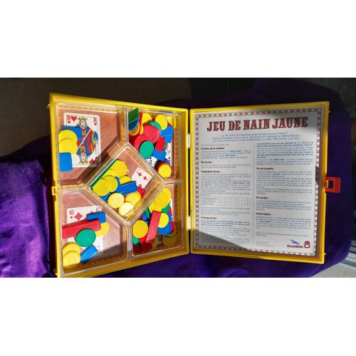 Nain Jaune Trivial Pursuit 2 Burger Quizz Jeu De Carte Marque Jeca Jambon Charcuterie Fine Pour Gourmets