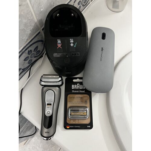 Braun série 9 Pro + Système clean & charge + Power case + tête neuve