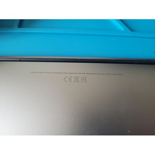 Apple MacBook Pro A2141