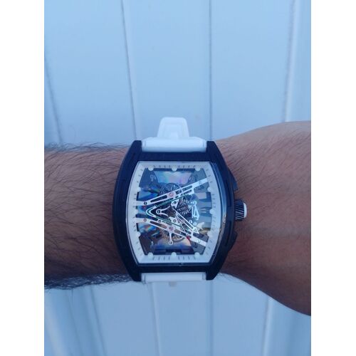 Montre Analogique Squelette Noire Et Blanche – Cadran Transparent – Bracelet Silicone Blanc – Style Sportif – Unisexe