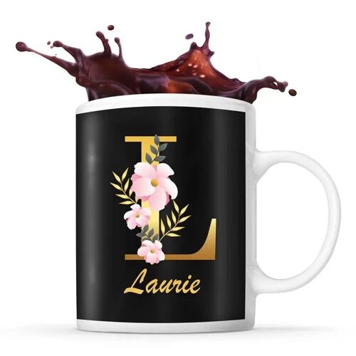 Mug Laurie | Tasse Prénom Femme Fond Noir Avec Lettre Fleur | Idée Cadeau Pour Anniversaire Noël Et Fête Des Mères