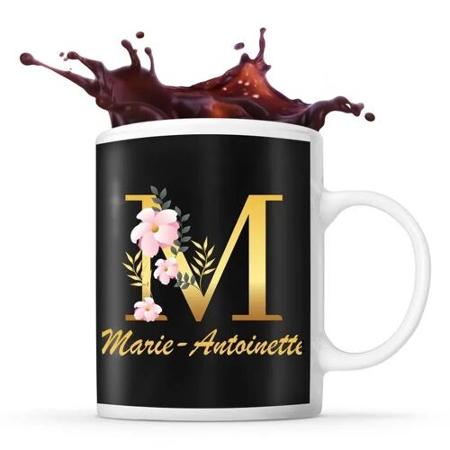 Mug Marie-Antoinette | Tasse Prénom Femme Fond Noir Avec Lettre Fleur | Idée Cadeau Pour Anniversaire Noël Et Fête Des Mères