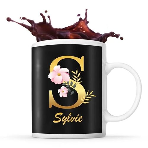 Mug Sylvie | Tasse Prénom Femme Fond Noir Avec Lettre Fleur | Idée Cadeau Pour Anniversaire Noël Et Fête Des Mères