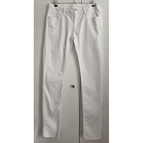 Jean Reiko, Taille 38