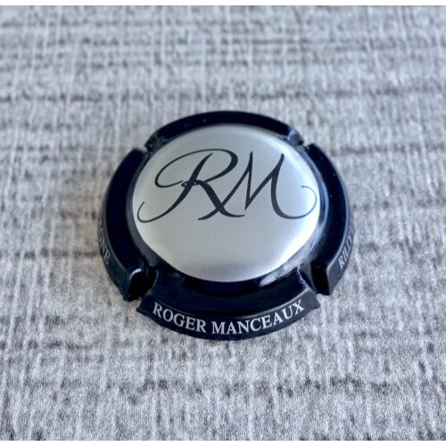 Capsule Champagne Roger Manceaux. Premier Cru. Rilly La Montagne. Argent Et Noir.