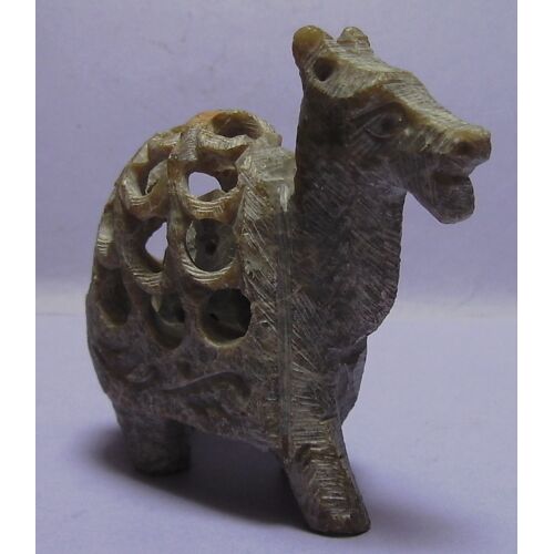 Bibelot / Statuette / Figurine Chameau avec son bébé à l'intérieur - pierre naturelle