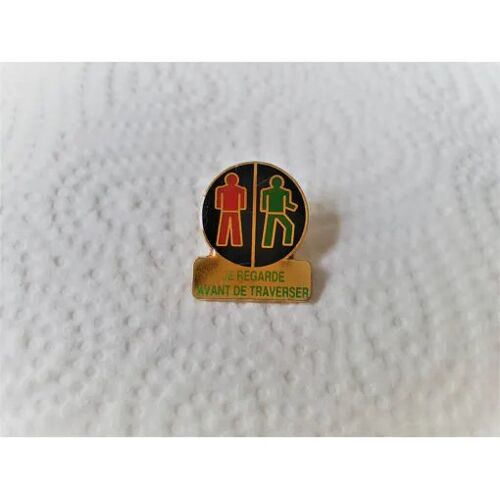 Pins Code De La Route Je Regarde Avant De Traverser / Base Dorée
