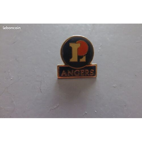 Pin'S Publicitaire Leclerc Anger 49