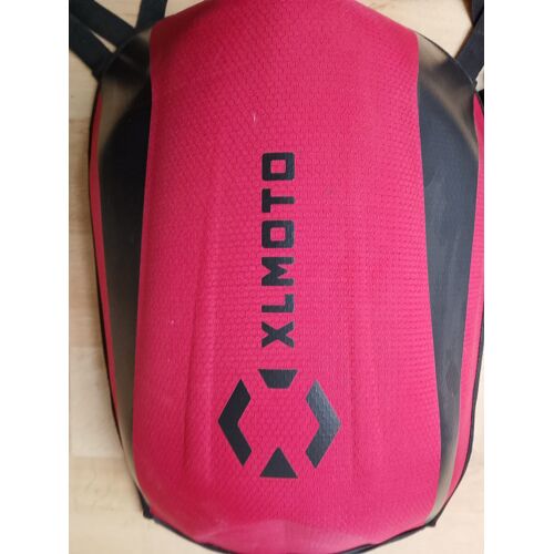 Sac à dos moto XLMOTO rouge et noir – Étanche – Idéal motard, scooter, vélo