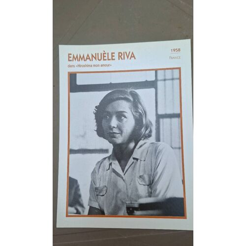 Emmanuele Riva Dans "Hiroshima Mon Amour"