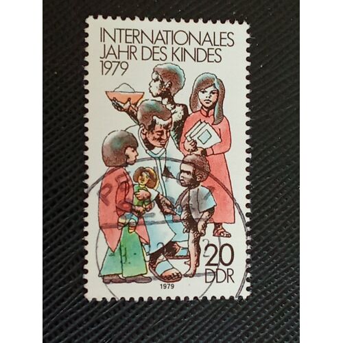 Timbre Allemagne - Rda Y T 2088 Année Internationale De L'Enfant 1979 (050710 )
