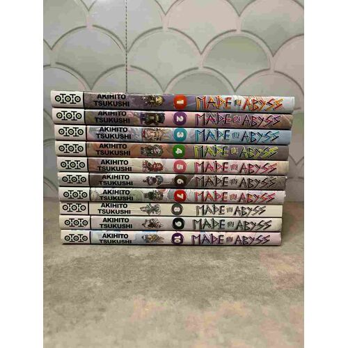Manga : Made In Abyss / Tomes 1 A 10 ( Coffret Tome 1 A 5 )