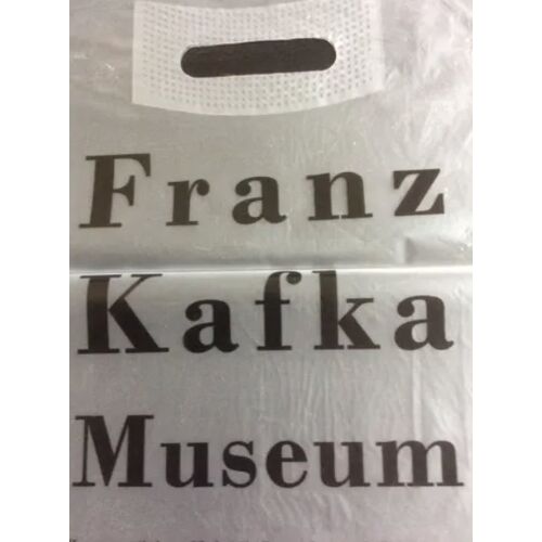 Sac Plastique Du Musée Franz Kafka, Prague (36x27 Cm)