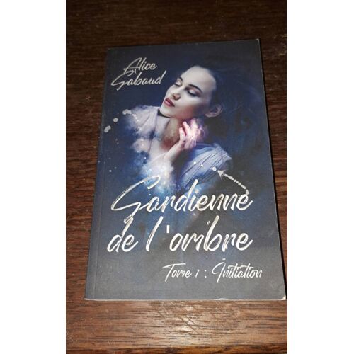 Gardienne De L Ambre