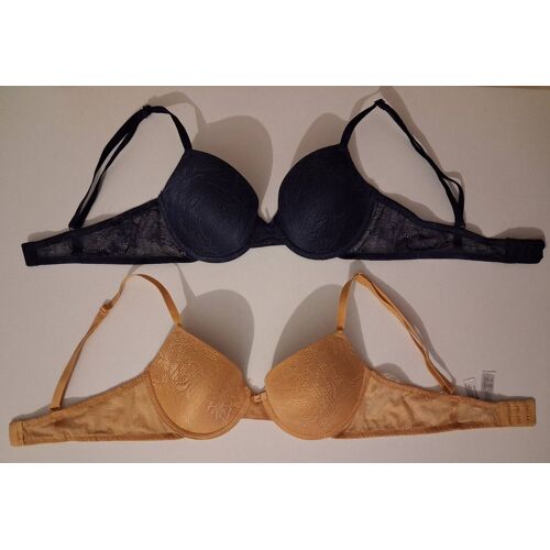 Lot De 2 Soutien-Gorge Secret Possessions De Couleur Différentes