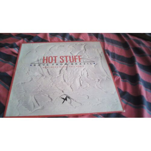 Disque Vinyle (Maxi 45 Tours) De Boys From Brazil / Hot Stuff