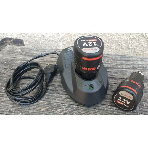 2x Batteries et chargeur PRO GBA 12V 2.0Ah pour système Bosch