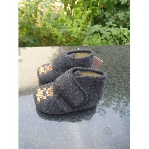 Chaussons Cienta 20 Neufs