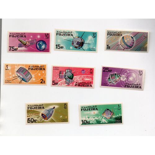 Fujeira- Série De 8 Timbres Neufs- Espace