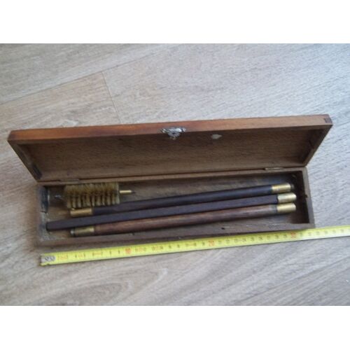 Coffret Collection Vintage ! Ancien Outils Entretien Arme