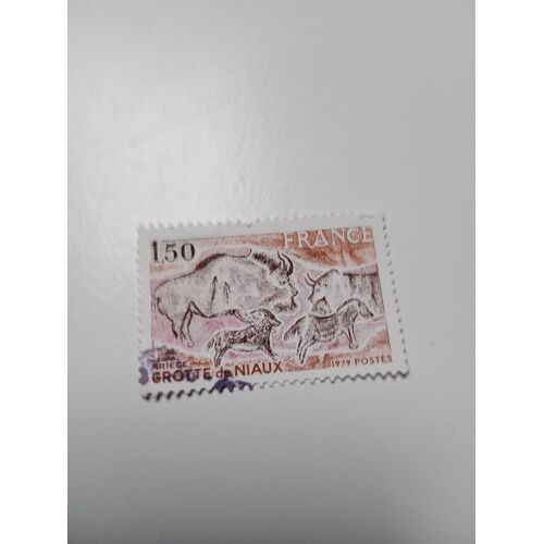 Timbre France 1,50 Y T N° 2043 Oblitéré Grotte De Niaux - Ariège De 1979