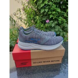 Baskets Skechers 40 Neuves