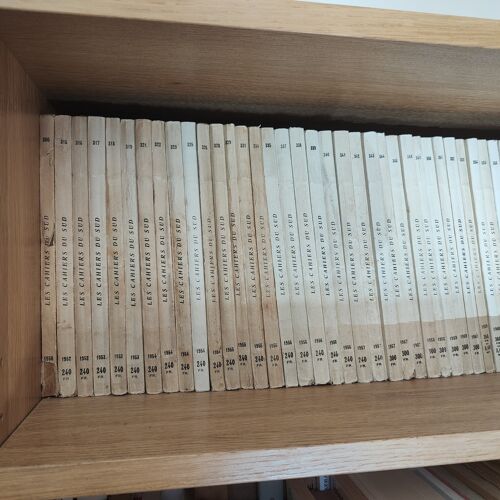 Lot De 57 Cahiers Du Sud, Années 50-60