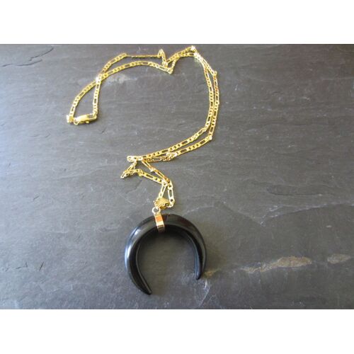 Collier Plaqué Or Avec Pendentif En Onyx