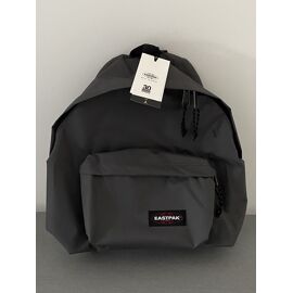 Sac à dos cartable eastpak padded pak¿r coloris uni gris modèle Grey magnetic 24 litres