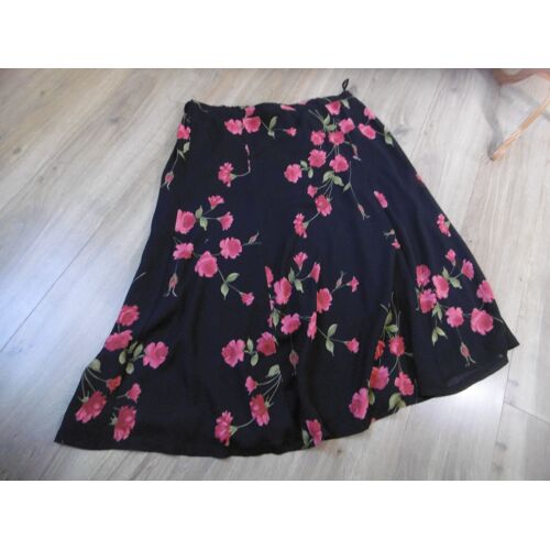 Votre Mode Jupe Imprimé De Roses T 56