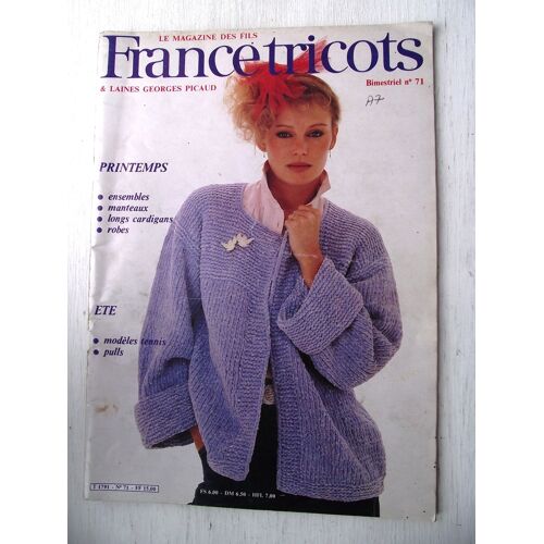 Le Magazine Des Fils France Tricots Avec Ses Explications.