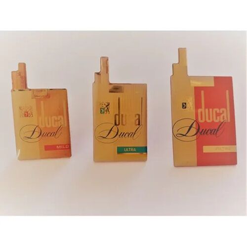 3 Pins Différents Paquets Cigarettes Ducal