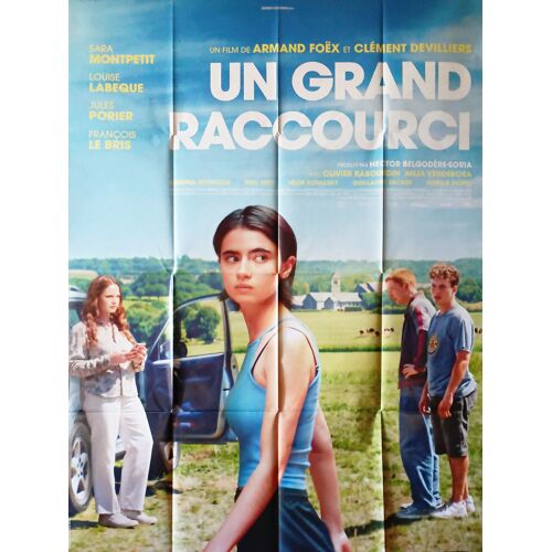 Un Grand Raccourci - Véritable Affiche De Cinéma Pliée - Format 120x160 Cm - De Armand Foëx, Clément Devilliers Avec Sara Montpetit, Louise Labeque, François Le Bris - 2026