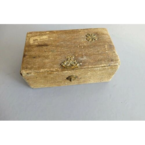 Ancienne Petite Boite Carton Porte Bonheur Trèffle 2/63