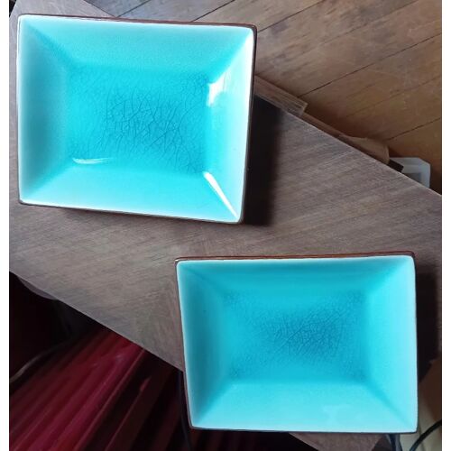 2 Assiettes Turquoise En Parfait État