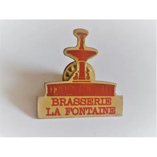 Pins Brasserie La Fontaine Nancy 54 Meurhe Et Moselle / Base Dorée